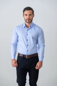 Camisa azul casual para hombre